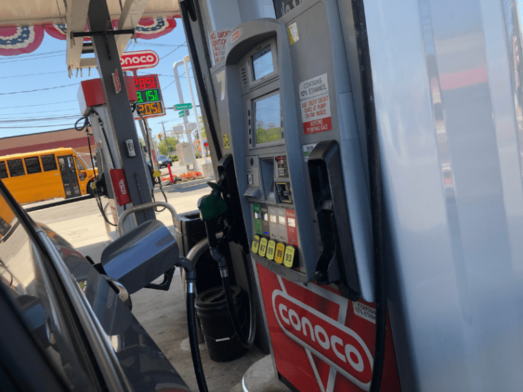 Premium Gas Vs Regular Gas For Your Car S Performance