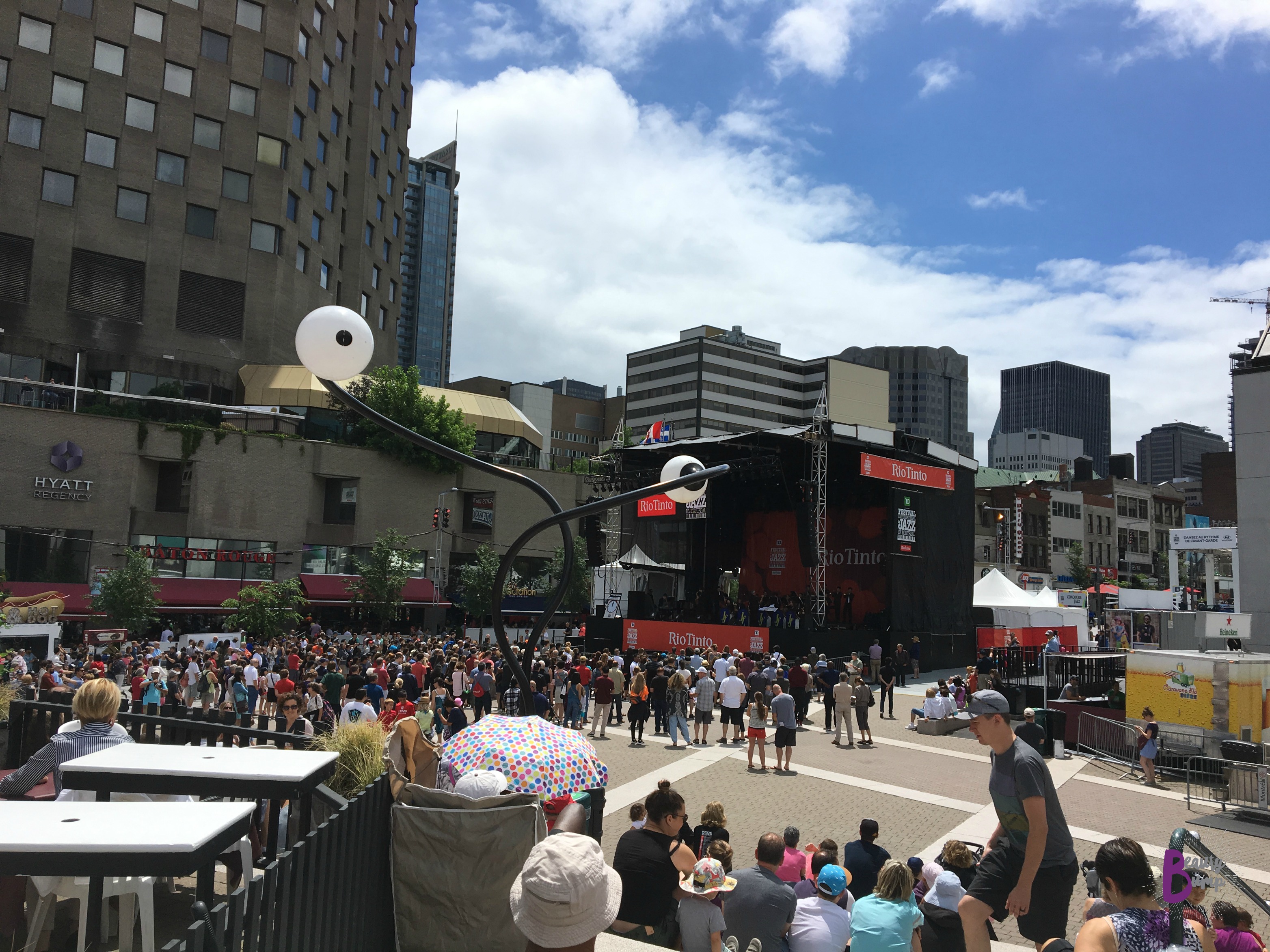 Travel Guide: A Couples Weekend Getaway in Montréal Montreal Jazz Festival