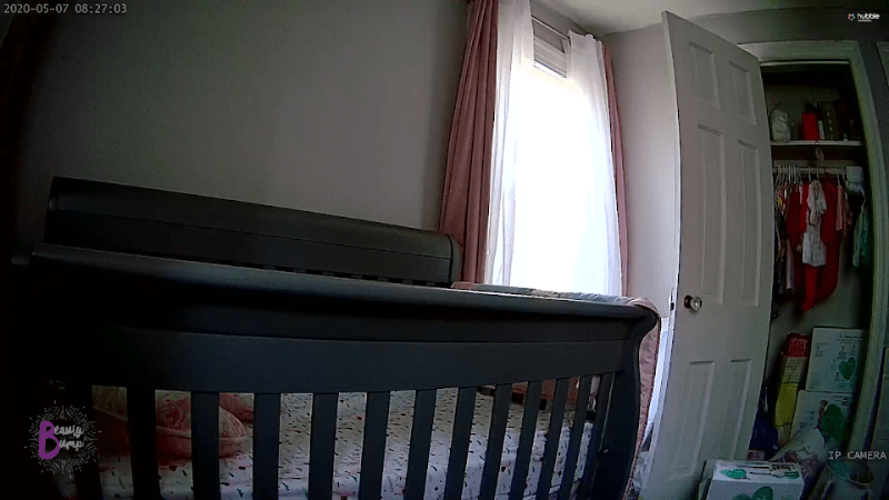 The Peekaboo camera is small, yet mighty. The small camera can give you a full 360° view of the nursery via the Hubble Connected app Full HD clear & crisp images even during the night