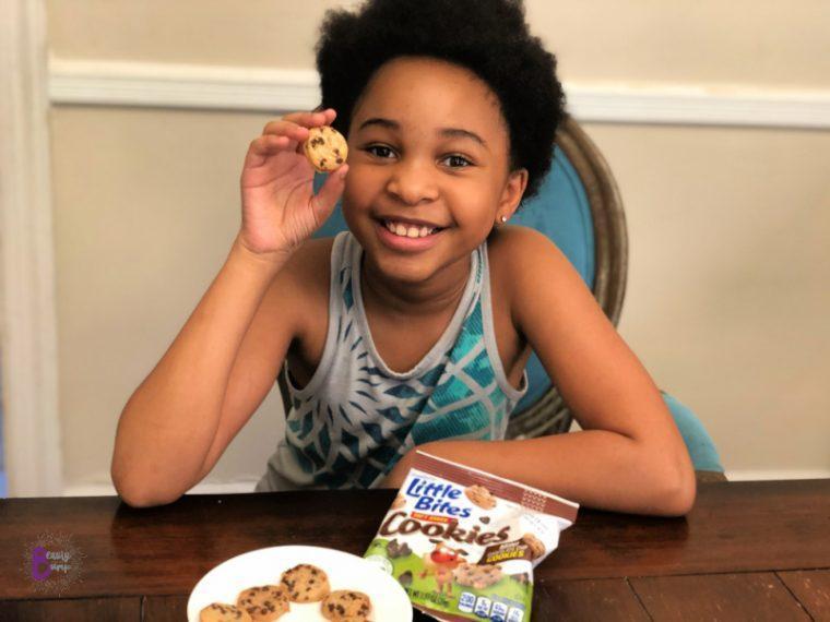 Entenmann's Little Bites Soft Baked Cookies are great lunchbox snacks to add a special sweet treat to your kids lunches.