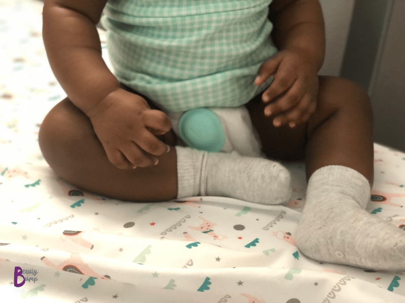 Baby Monitor Review: Lumi by Pampers Video Baby Monitor and Sleep System sensor on the diaper attaches with velcro to track movements, sleep patterns and wetness