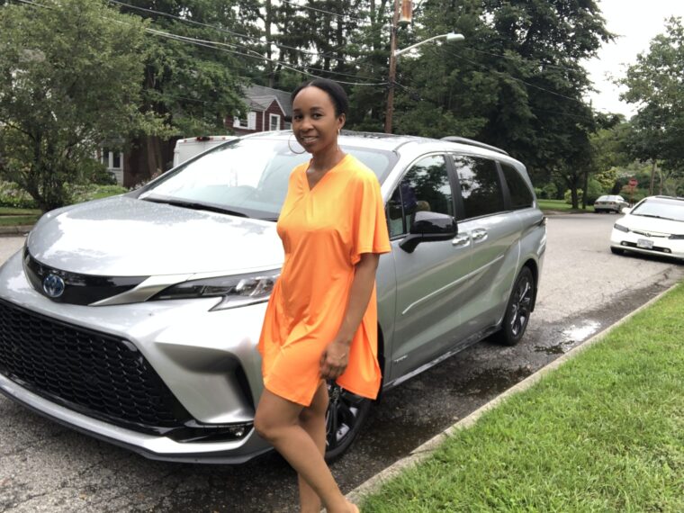 2021 Toyota Sienna XSE Beauty and the Bump NYC Toyota EnTOURage