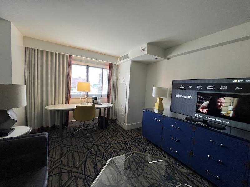 Review of a Dupont Circle Hotel the Royal Sonesta D.C. – Dupont Circle, 4-star hotel in the heart of D.C.s popular areas. 
